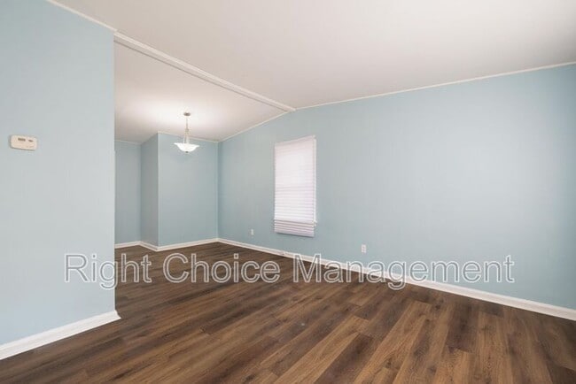 Building Photo - 5847 Forrest Rd