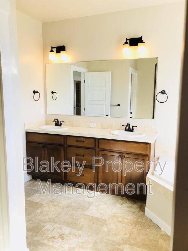 Building Photo - 6705 E Thornton St