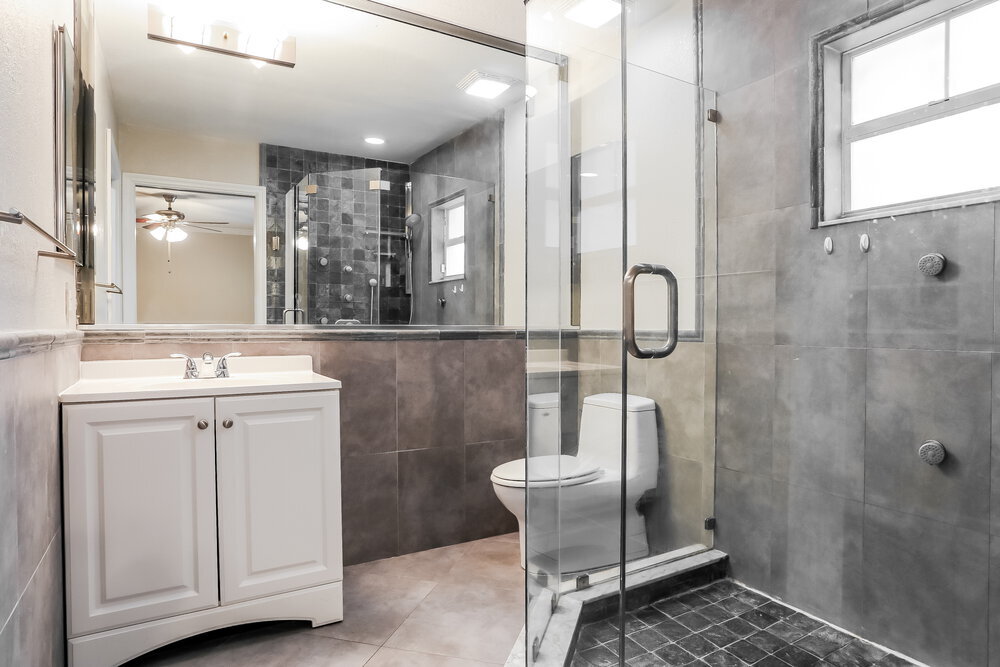 Building Photo - 3291 NW 65th St