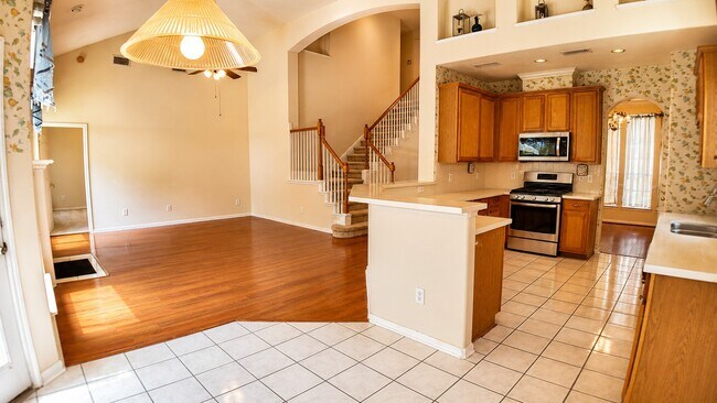 Building Photo - 1523 Park Harbor Estates Dr