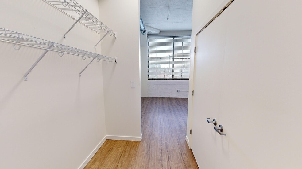 Building Photo - American Can Lofts