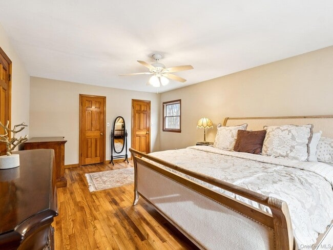 Building Photo - 5 Linda Ct