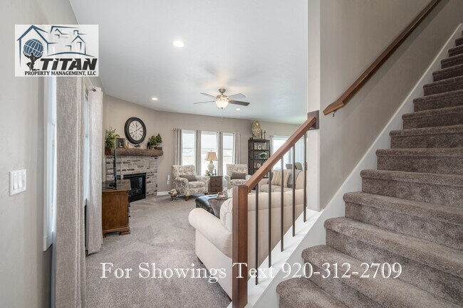 Building Photo - 1012 Faith Ct