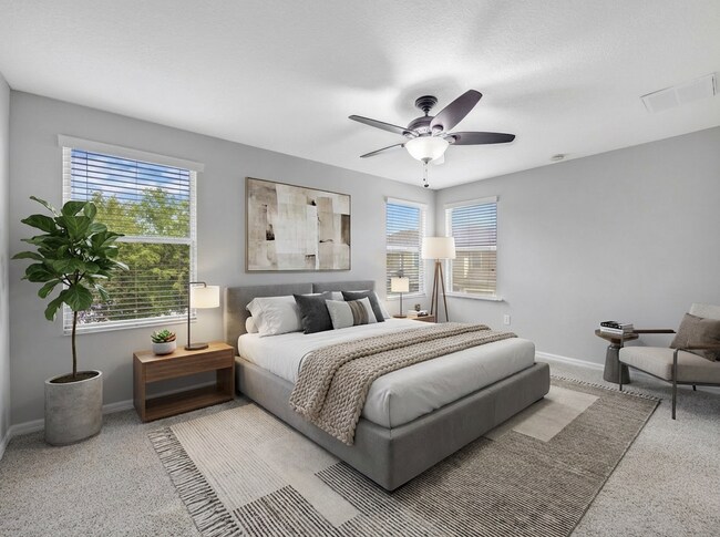 Building Photo - 3 Bedroom 2 Bathroom Townhouse