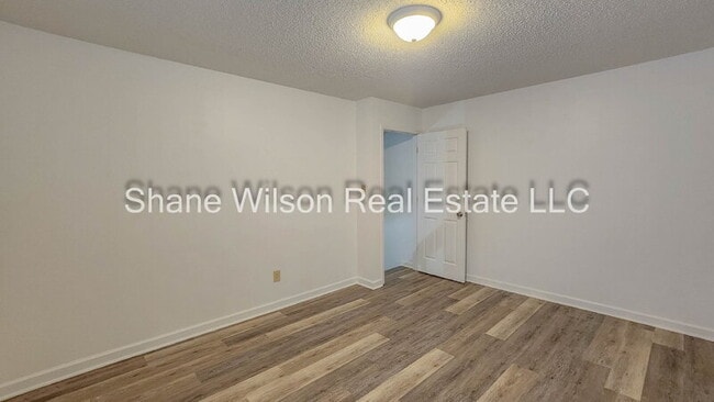 Building Photo - 3356 Steeple Cir NE