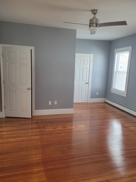 Building Photo - 38 Melville St