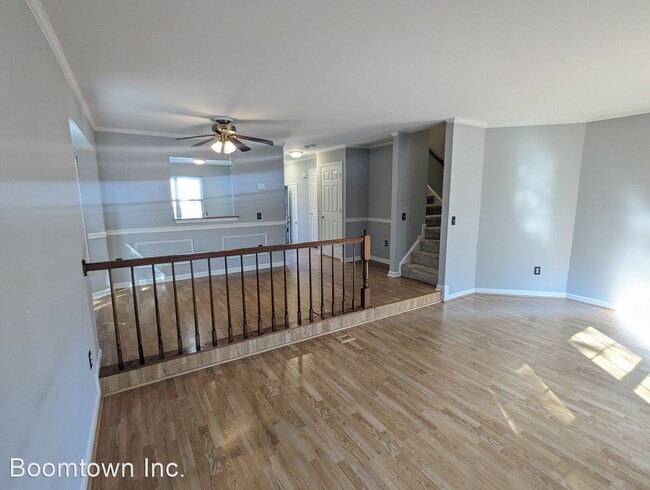 Building Photo - 3 br, 3.5 bath House - 7117 Gresham Court ...