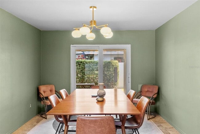 Building Photo - 1191 87th Ave N