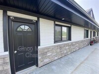 Building Photo - 29837 Illinois 50 - 41A