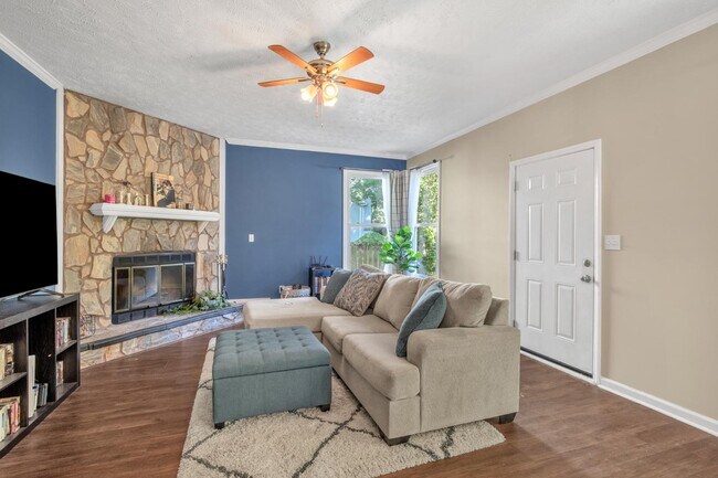 Building Photo - 608 Georgetown Cir