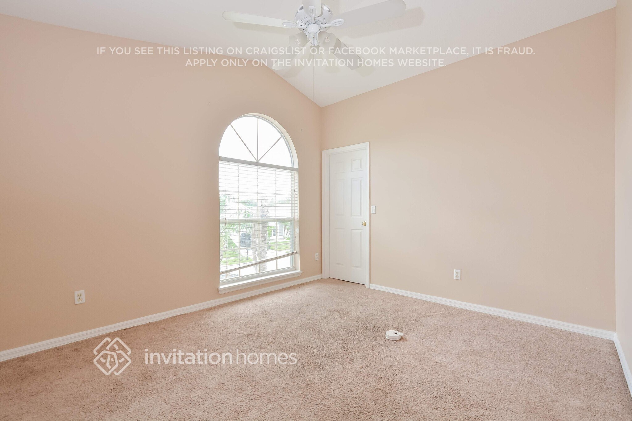 Building Photo - 10837 Leader Ln