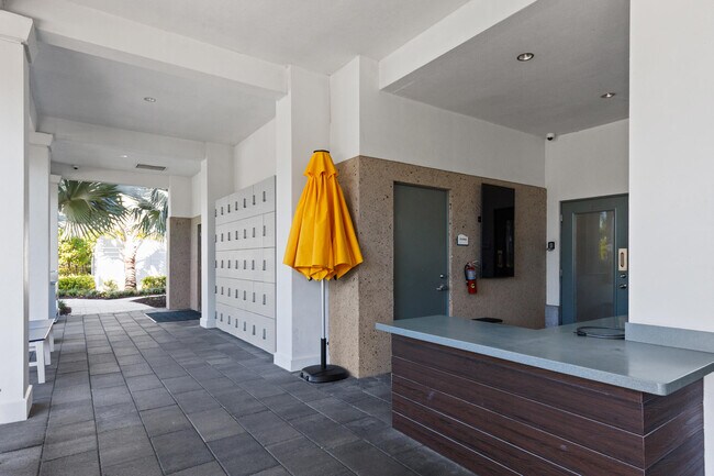 Building Photo - 14208 Lacebark Ln