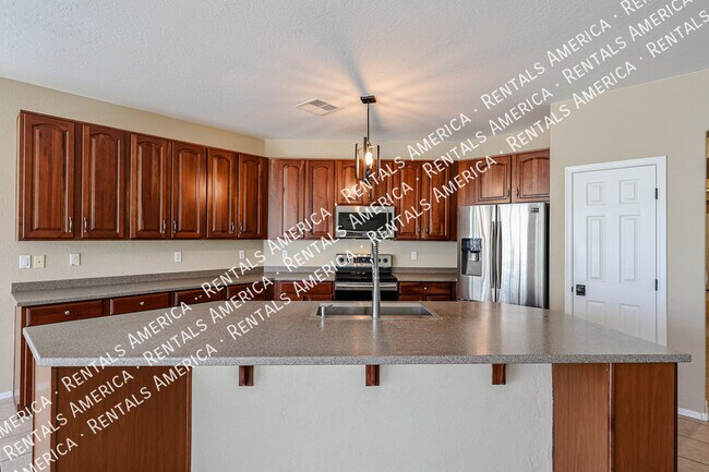 Building Photo - 14977 W Charter Oak Rd