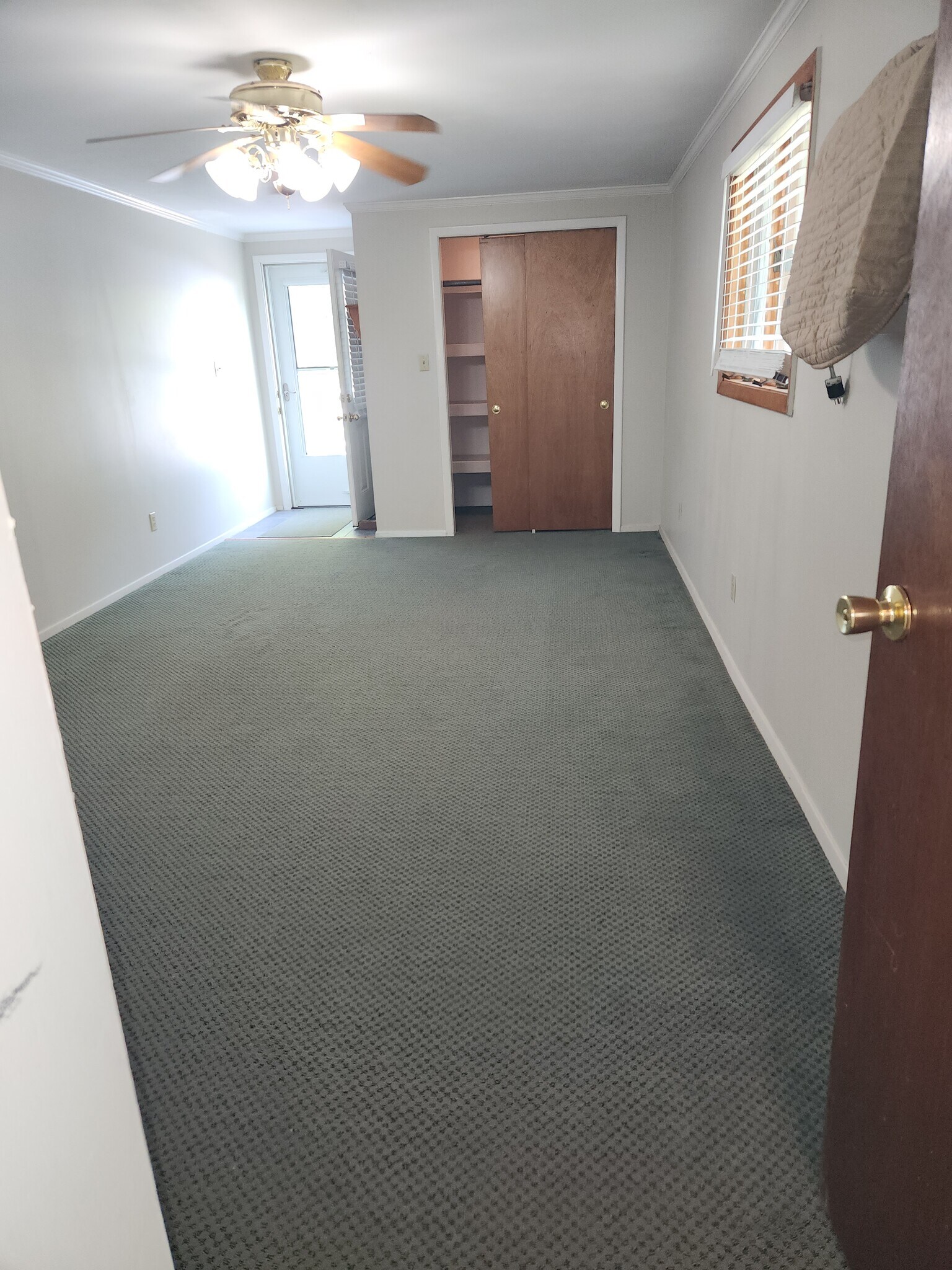 Building Photo - 5365 Van Buren Bay Ct