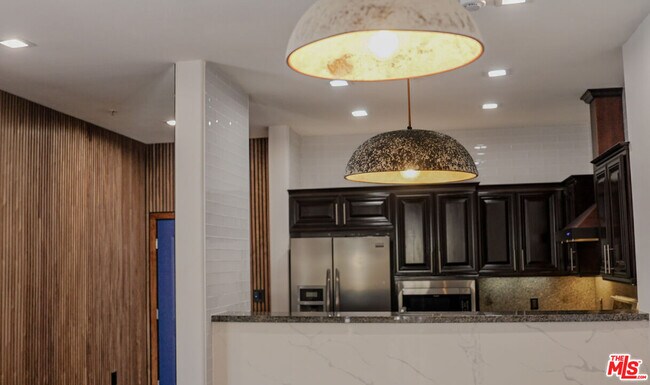 Building Photo - 3750 Santa Rosalia Dr