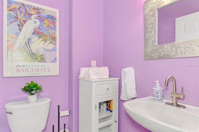 Building Photo - 5253 Avenida Del Mare