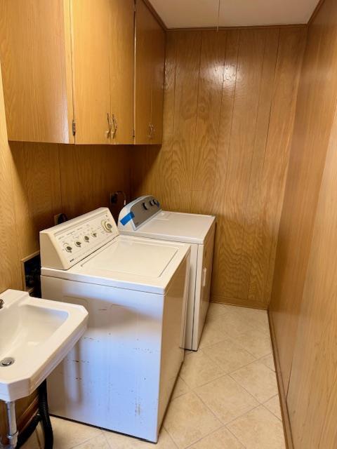 Building Photo - 8601 Karling Dr