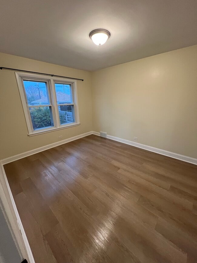 Building Photo - 6208 S Keating Ave