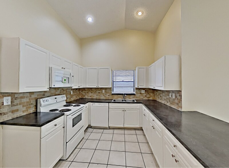 Building Photo - 14523 SW 106th Terrace
