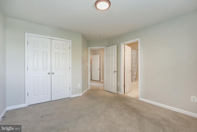 Building Photo - 2311 Whitley Rd
