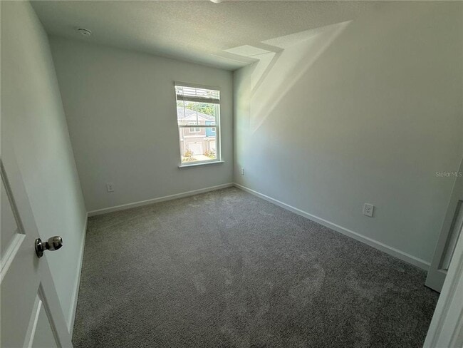 Building Photo - 3565 SE 37th Ave