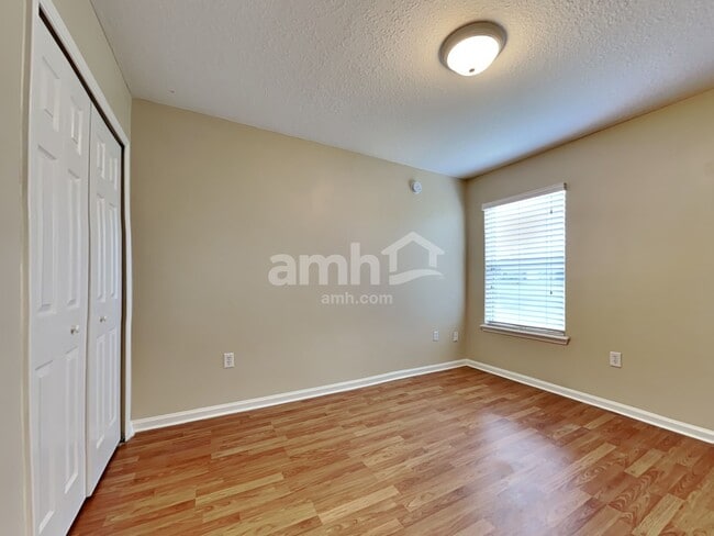 Building Photo - 2657 Snail Kite Court