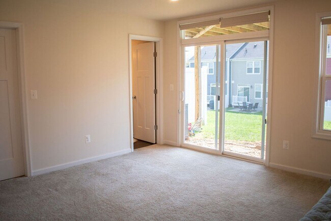 Building Photo - 2310 Avinity Ct