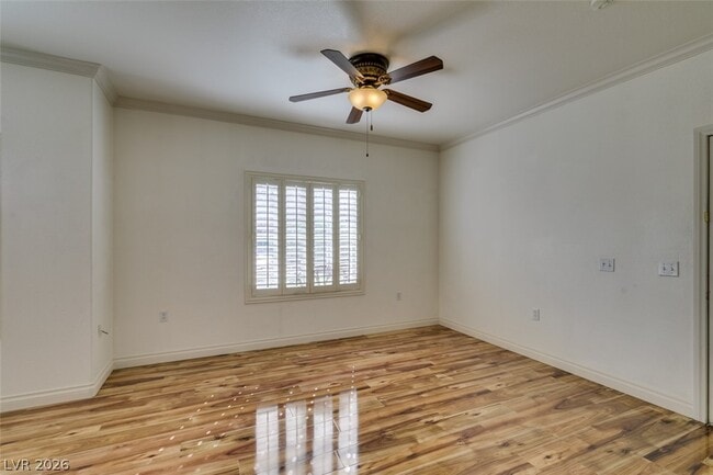 Building Photo - 3400 Cabana Dr