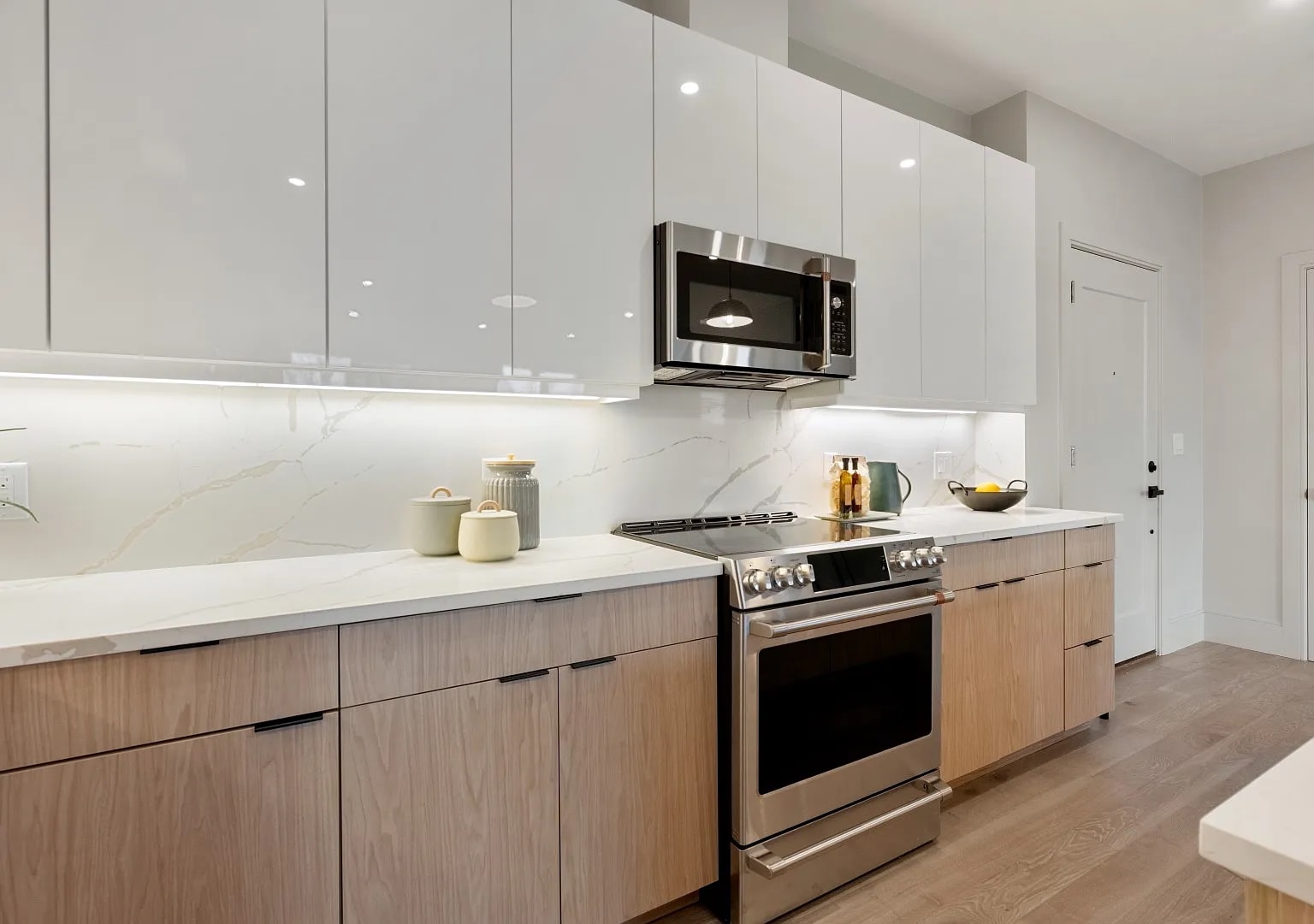 Building Photo - 85 Myrtle St