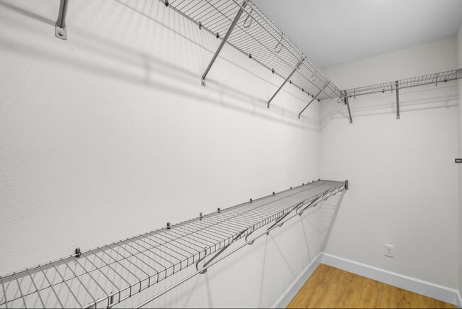 Building Photo - 1757 NW Steidl Rd