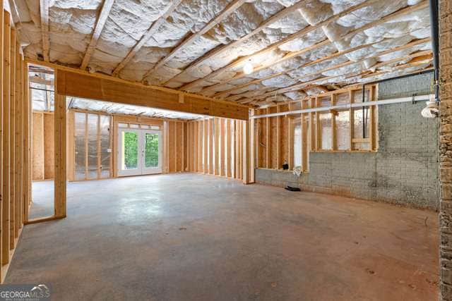 Building Photo - 517 Lago Ct