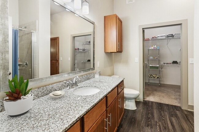 Bathroom - Lantower Legacy Lakes