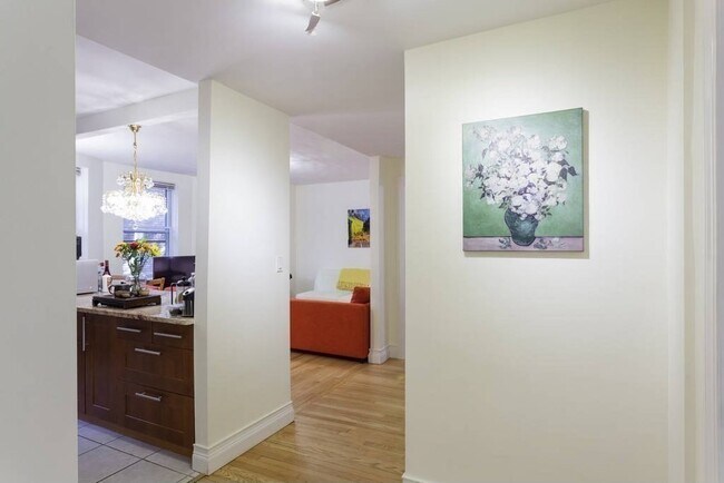 Building Photo - 89 Mason Terrace