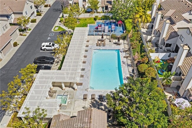 Building Photo - 24645 Sutton Ln