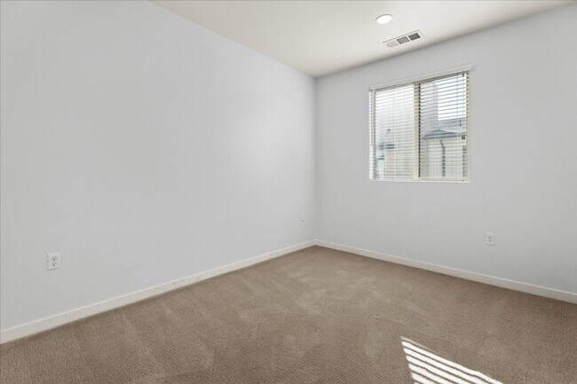 Building Photo - Modern 3-Bedroom Townhome with Luxe Finishes and Private Garage