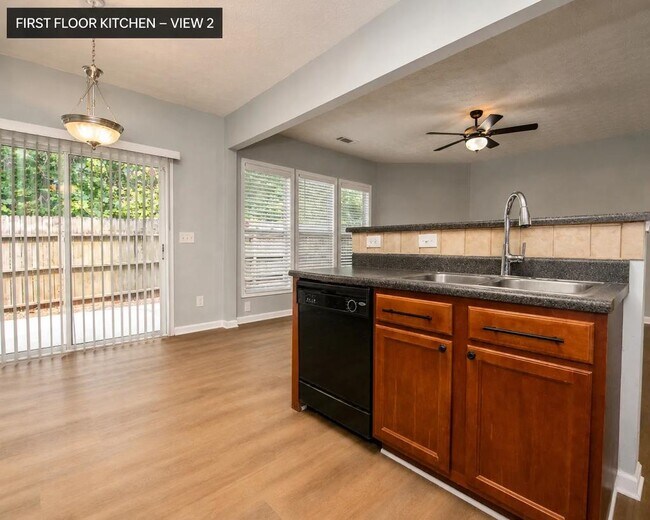 Building Photo - 4269 Annlette Dr NW