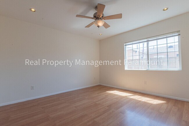 Building Photo - 3248 W 111th St