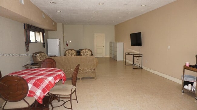 Building Photo - 7953 SW 104th St