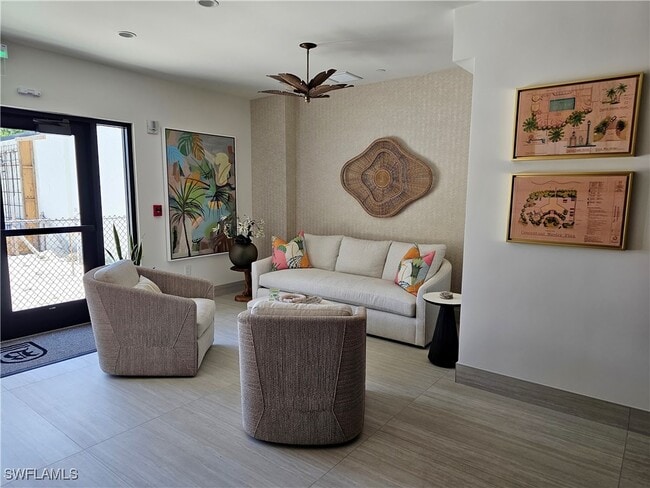 Building Photo - 9051 Gulf Shore Dr
