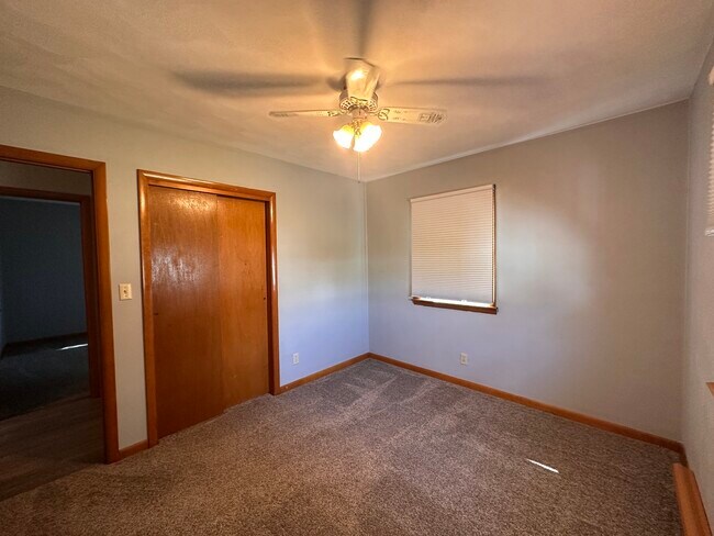 Building Photo - 3206 W 1000 N