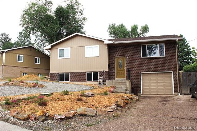 Building Photo - 6 Circle Dr