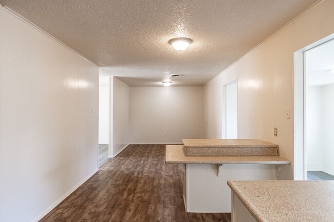 Building Photo - 8022 US-271