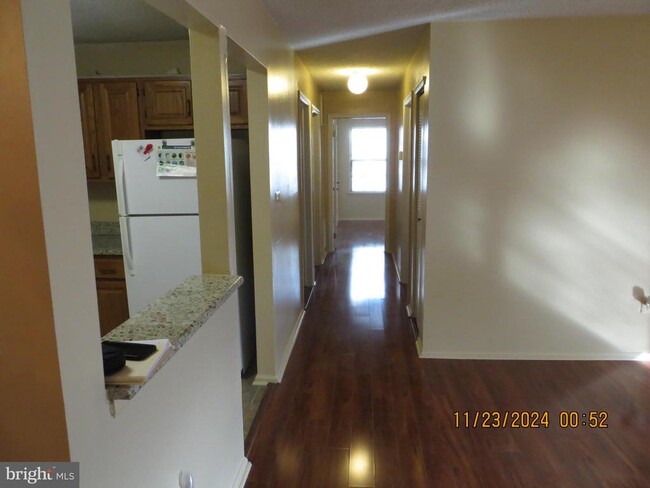 Building Photo - 19 Joyner Ct