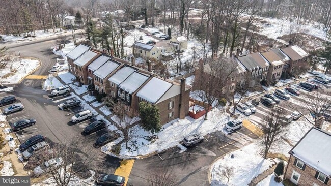 Building Photo - 7713 Bristol Square Ct