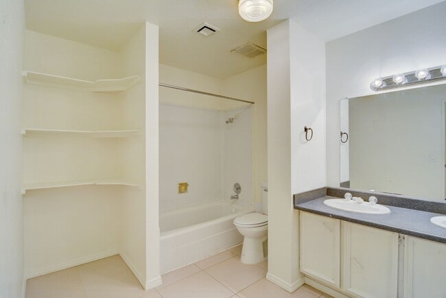 Building Photo - 3994 Visby Ln