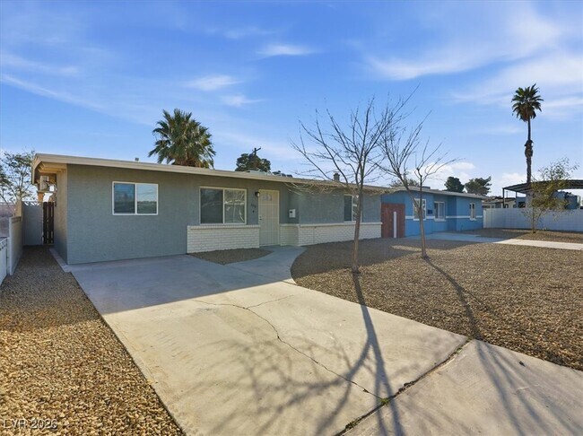 Building Photo - 608 Stanford St