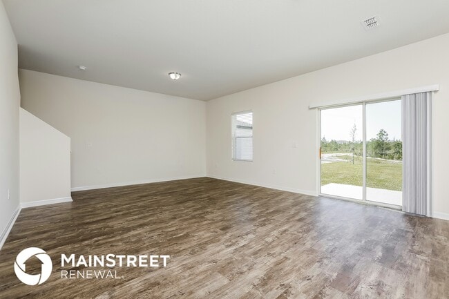 Building Photo - 2835 Neverland Dr