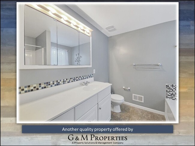 Building Photo - Huge 4-Bedroom Home for Rent - Great West Henrietta Location!