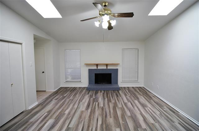 Building Photo - 1406 Butterfield Dr