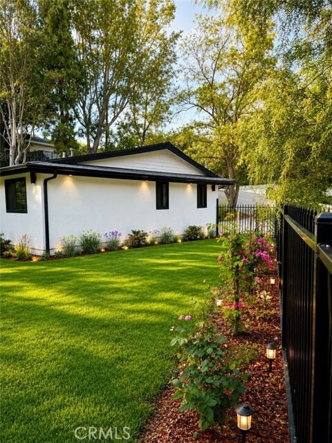 Building Photo - 5703 McDonie Ave